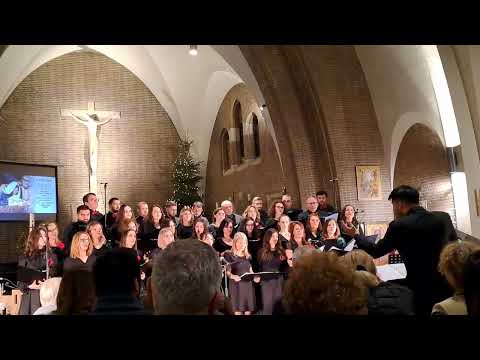 Corul reunit Belgia - Pruncule divin- Solista: Luiza Spiridon