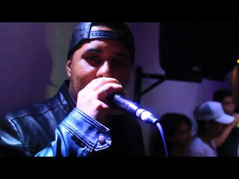 DJ CR7 - CHAMA...AE AE...Na CHOPERIA DOM VILLY (AO VIVO) 2018