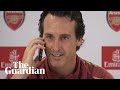 Unai Emery answers journalist's phone during Arsenal press conference