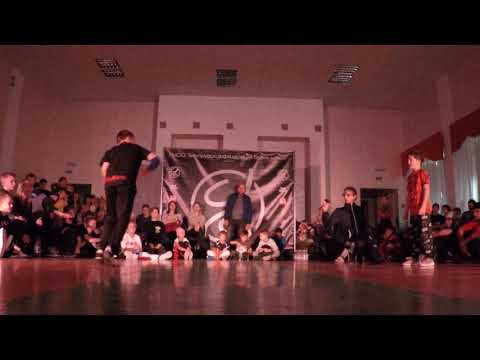 B-boy Fighter vs b-boy Fidget