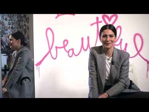 download lagu mp3 mp4 Giulia Bevilacqua, download lagu Giulia Bevilacqua gratis, unduh video klip Giulia Bevilacqua