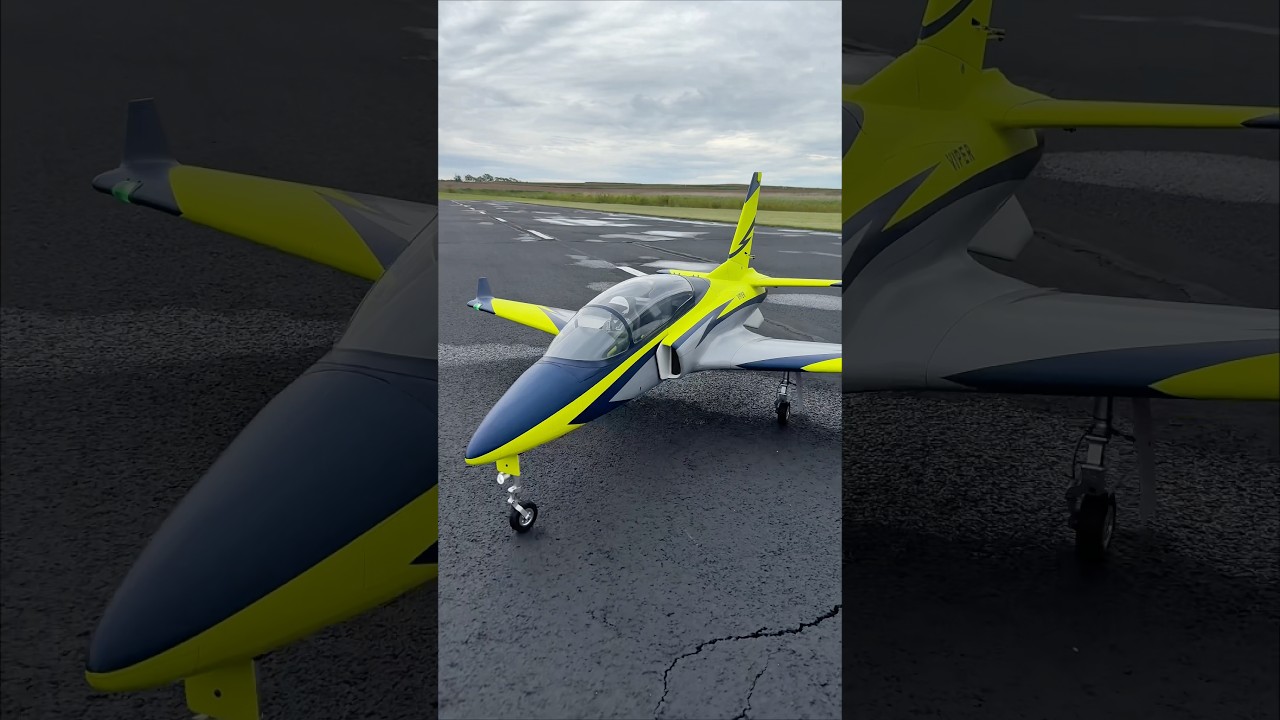 Hangar 9 Viper 2.1m 100N Turbine Jet ARF, zatahovací podvozek
