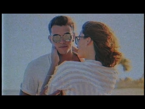 Pedro Chamusca & Peu de Melo - Brisando e Sentando (Official Music Video)