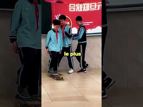 Il Impressionne Toute Sa Classe avec Son Skate !