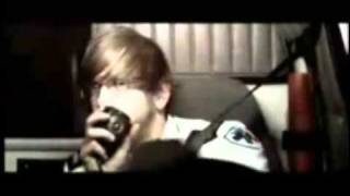 Thrice - The Artist In The Ambulance [Official video]