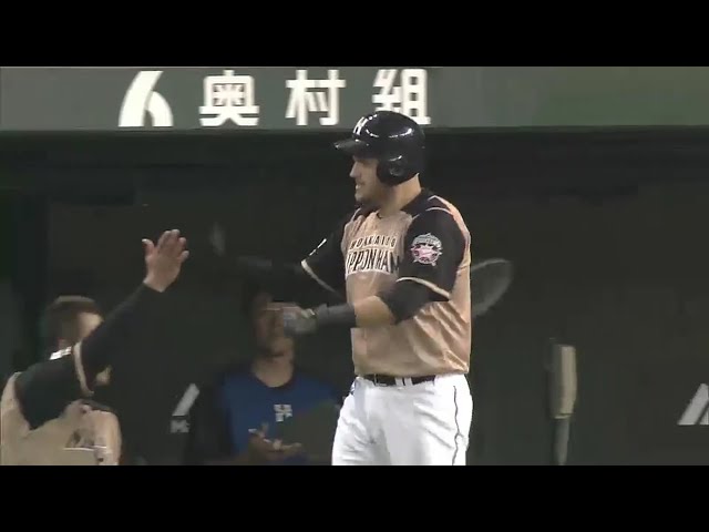 【8回表】9試合ぶりに出た極上の一貫!! ファイターズ・レアード 26号ソロ!! 2016/7/26 L-F