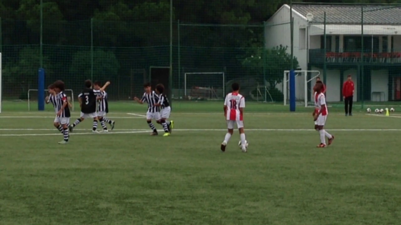 Juniores D Fut.7 D1 Série 5 2016/17 CIF 2-5 SLV 1º Golo CIF Tomás