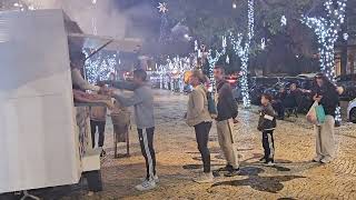 9 Dicembre 2025: Praça da Restauraçao (CASTANHAS com sal grosso), Olhão, Portugal