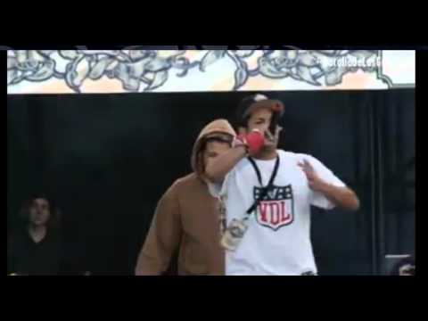 TOM CROWLEY VS JOTA BATALLA DE GALLOS REDBULL 2015 CHILE