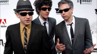Beastie Boys - Stand Together (2009 digital remaster) high quality