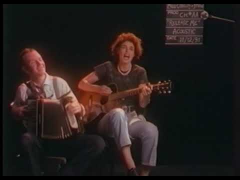 Deborah Conway - Release Me (acoustic)