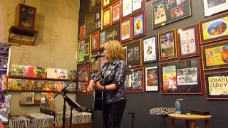 Lucinda Williams "When I Look at the World" Live at Twist and Shout 10/31/14