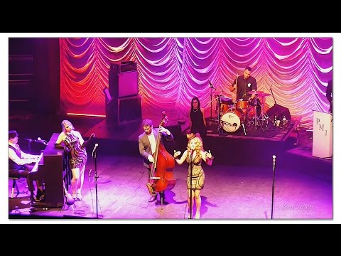 Haley Reinhart, Ariana Savalas, Joey Cook & Postmodern Jukebox 