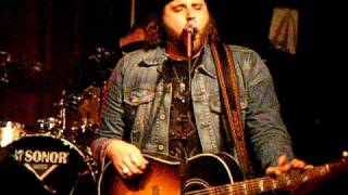 Randy Houser - Out Here In The Country - 3-5-10  Live!