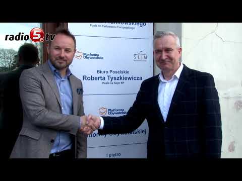 Parlamentarzyści otworzyli biuro w Suwałkach | RADIO 5