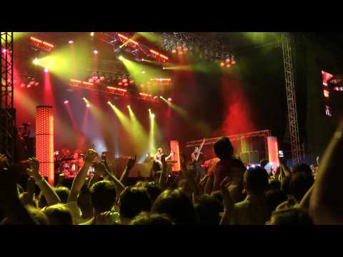 The Cranberries - Colours of Ostrava 2010 - 02