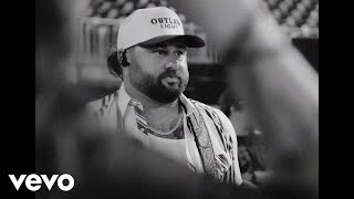 Koe Wetzel - Surrounded (Official Visualizer)