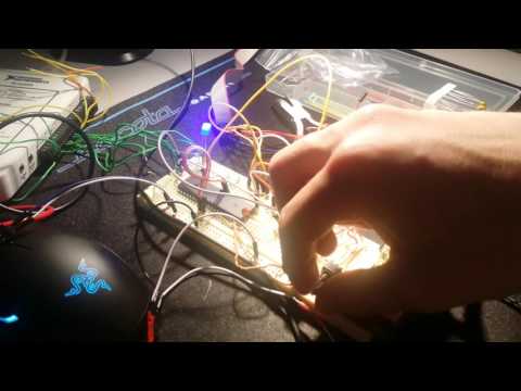Control several servos by using only one PWM output pin with ATMEGA32
