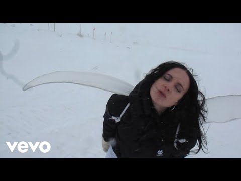 MØ - Keep Møving (Official Video)