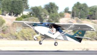preview picture of video 'Kitfox short take off Sept. 2011'