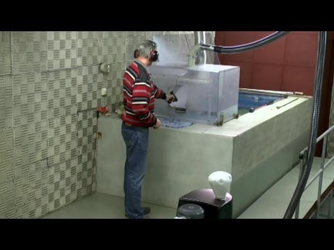 Unter Beschuss: Sachverständige prüfen Waffen im LKA