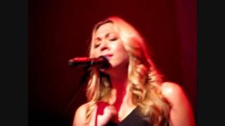 Colbie Caillat- &quot;Fearless&#39;&#39; Live @ The Riatlo Theatre