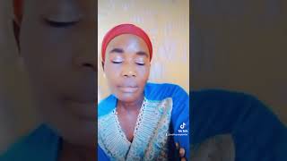 Download lagu 😜kuna mtoto wa mtu nampenda🥰😍 mp3