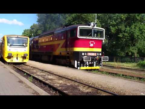 Příjezd a odjezd lokomotivy 754 049 v Třebíči