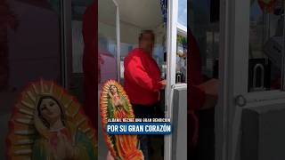 Millonaria regala virgencita a albañil bondadoso