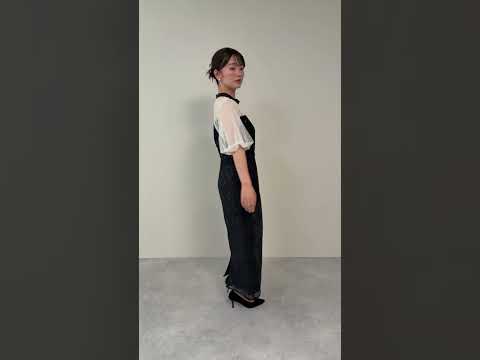 ブラックのバックデザインスパンコールドレス 動画