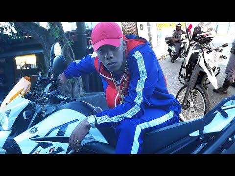 ACORDE COM ATITUDE' MC Vitão do Savoy (VideoClipe Oficial) DJ Oreia