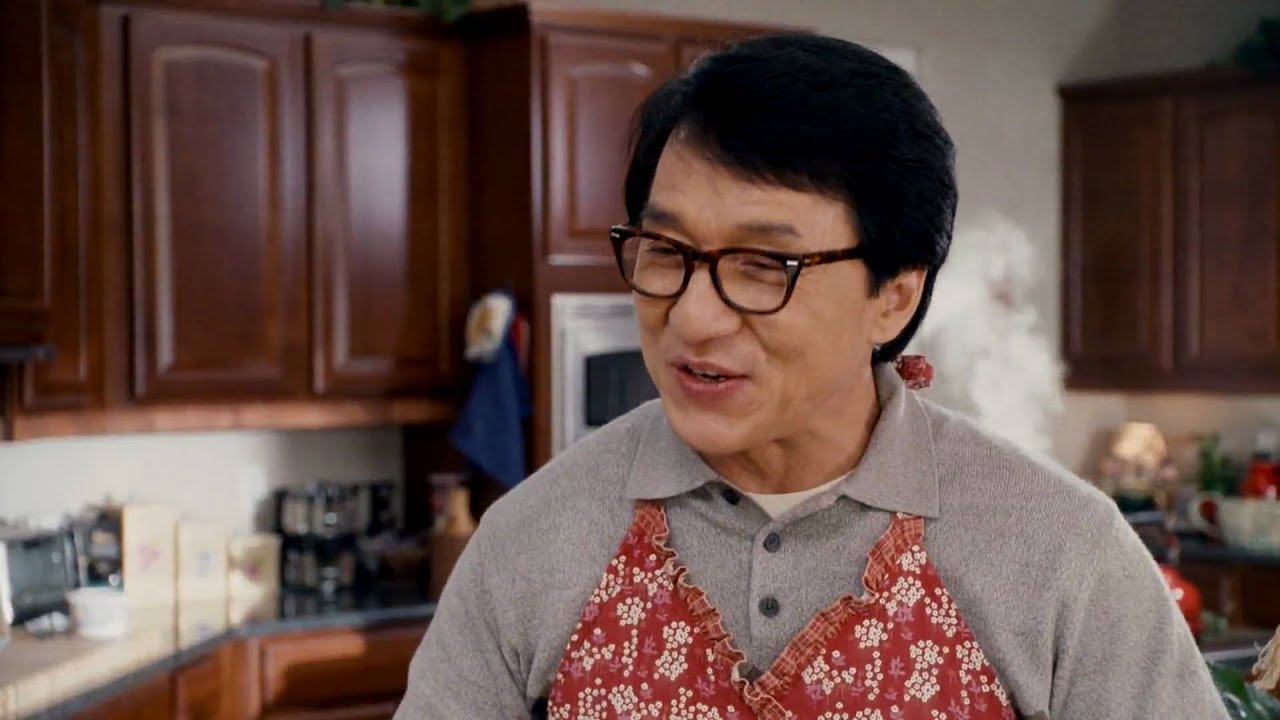 Miniature de la vidéo KUNG FU NANNY - Bande-annonce - VF du film Kung Fu Nanny