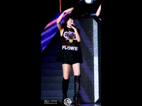 [직캠]140913 포미닛(지윤)  - Hot Issue (용기백배 콘서트) by TaeEon
