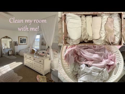 Clean my room with me!