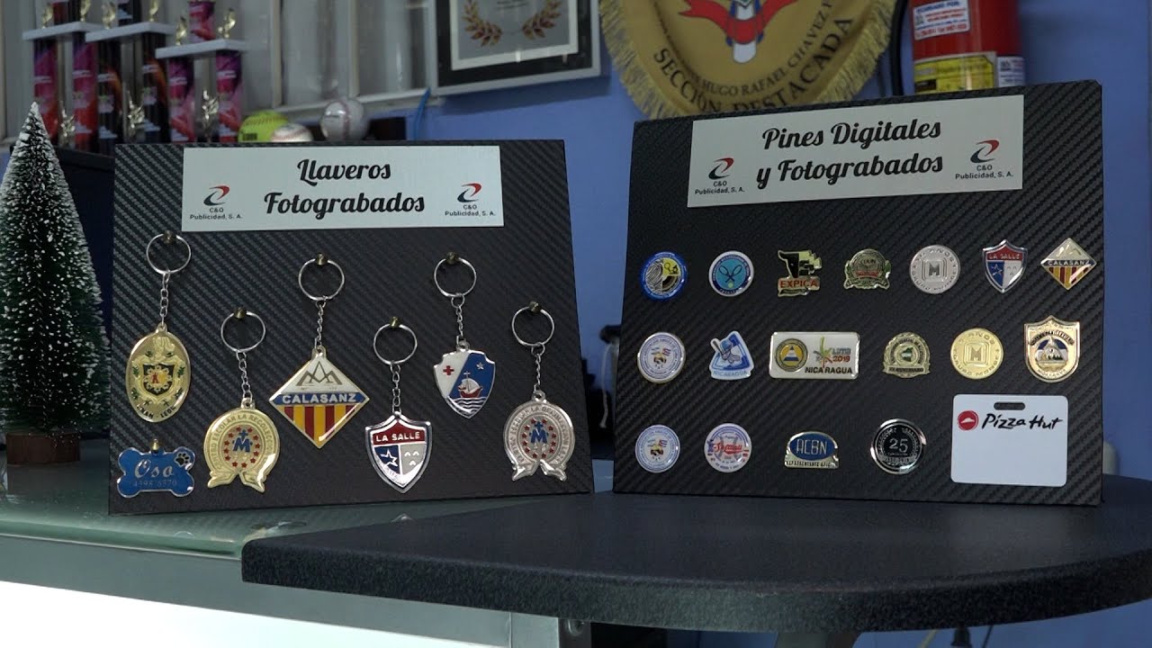 Placas de reconocimiento, medallas, trofeos y fotograbados en C&O Publicidad