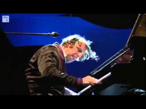 Chilly Gonzales - Never Stop (live)