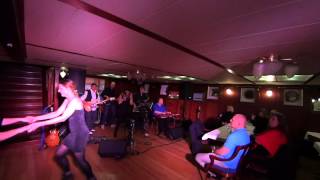 Running out on me. (Robben Ford)