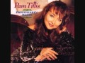 Pam Tillis   Better off blue