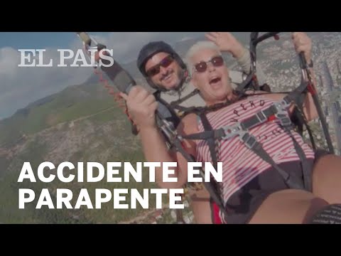 Una TURISTA danesa se ESTRELLA con un PARAPENTE en el mar en TURQUÍA