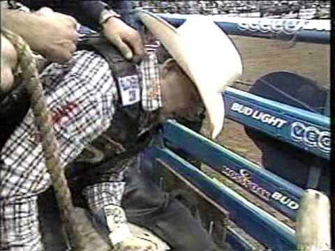 Kelly Armstrong Vs. Extreme