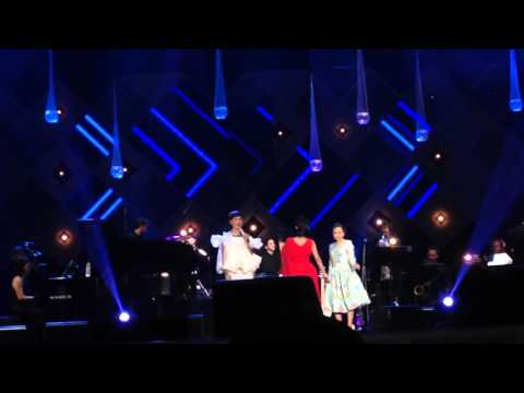 Andre Miranda, Aimee Saras dan Lea Simanjuntak membawakan lagu Broadway di Java Jazz 2016