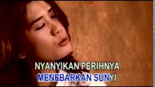 Download lagu Nicky Astria - Dunia Cinta mp3