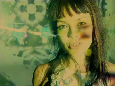 OLIVIA『Rain』Music Video