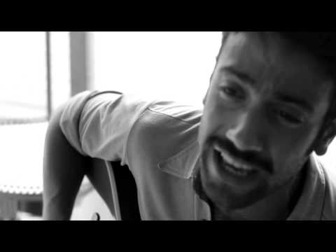 Error y Ensayo. Joaquin Plada _ Con dones para tocar