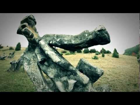 Vision der Leere - Mahnmal gegen Krieg und Gewalt