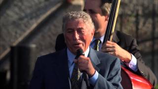 Tony Bennett - The Best is Yet to Come - 8/10/2002 - Newport Jazz Festival (Official)