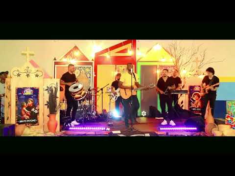 I Sarau Cultural Música e Poesia de Ubaíra-BA - Táxi Lunar - Vitor Dias (Cover)