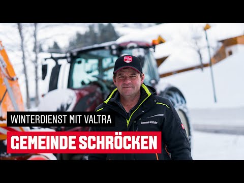 Zwei Finnen in Schröcken am Arlberg | Valtra N123+N154e Direct | Gemeinde Schröcken