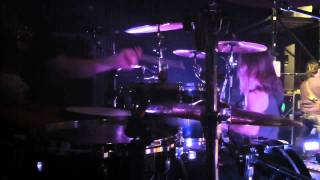 Unearth&#39;s Nick Pierce performing &quot;Watch It Burn&quot; Live