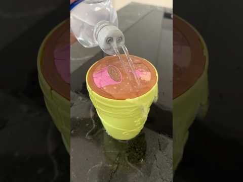 What‘s inside the flowerpot? 🌚 #cursed #flowers #satisfying #diy #unboxing #cute